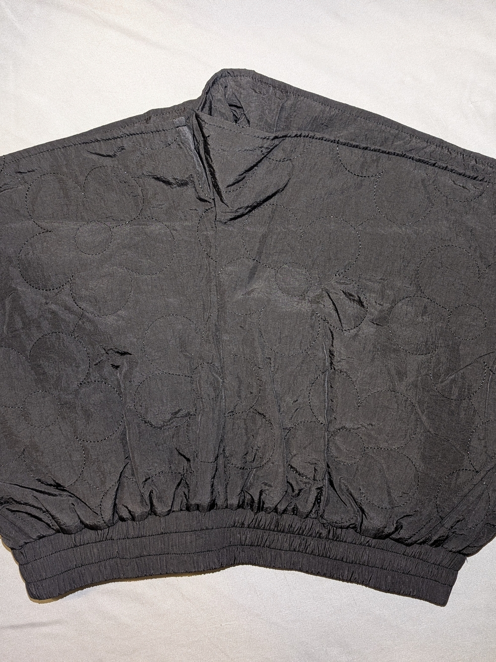 Entro black quilted shorts NWT L